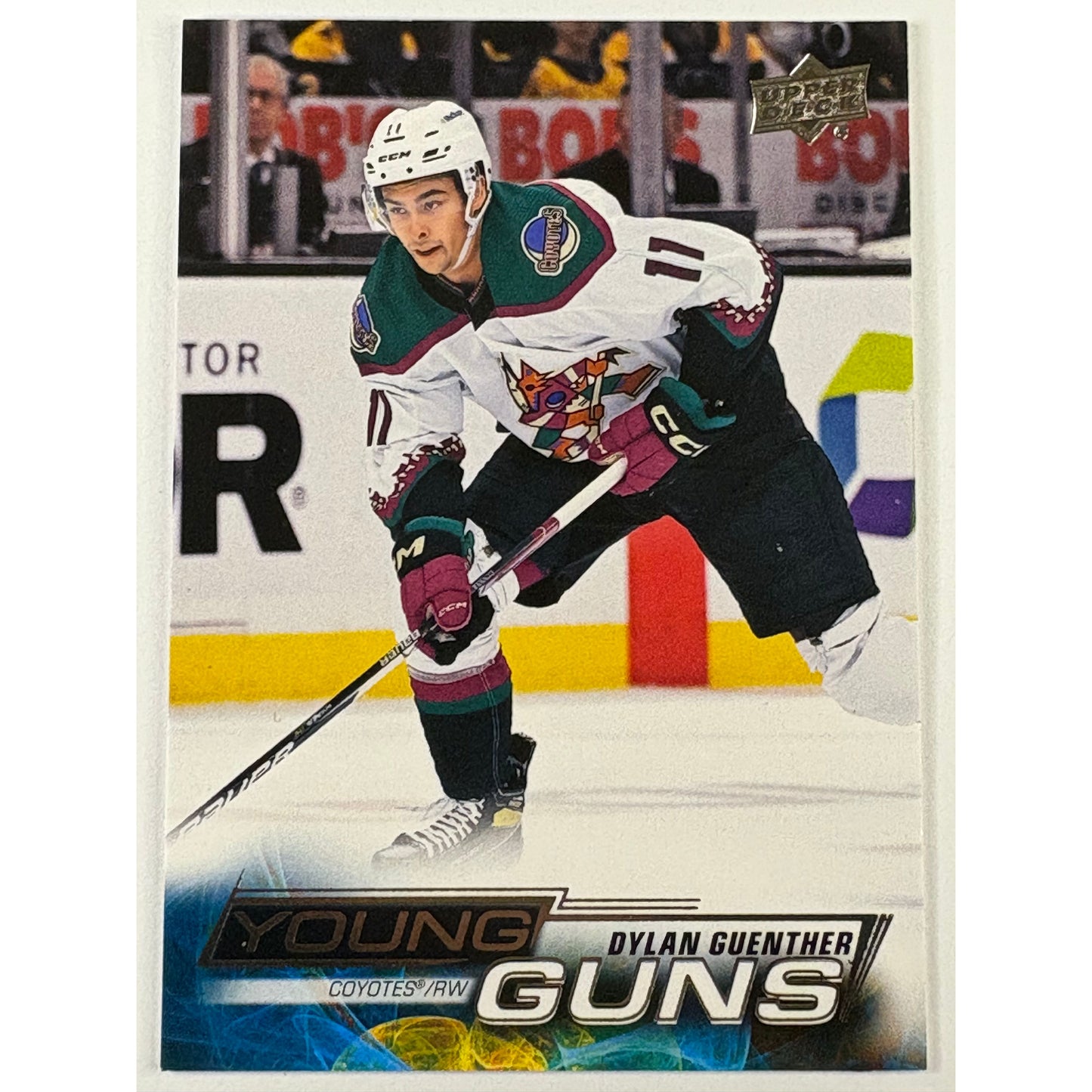 2022-23 Upper Deck Series 2 Dylan Guenther Young Guns