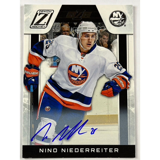 2010-11 Zenith Nino Niederreiter Rookie Auto /999 | Local Legends Cards & Collectibles