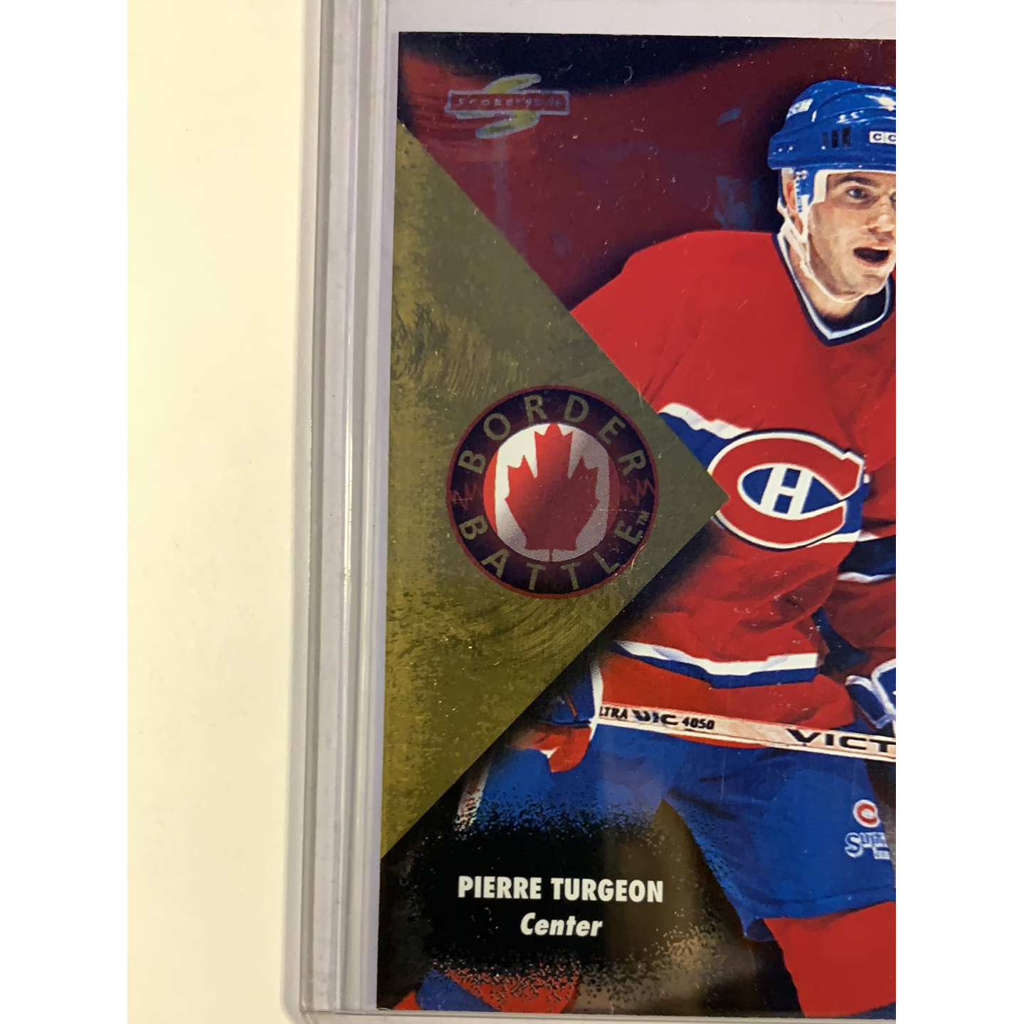 1995-96 Score Pierre Turgeon Border Battles | Local Legends Cards & Collectibles