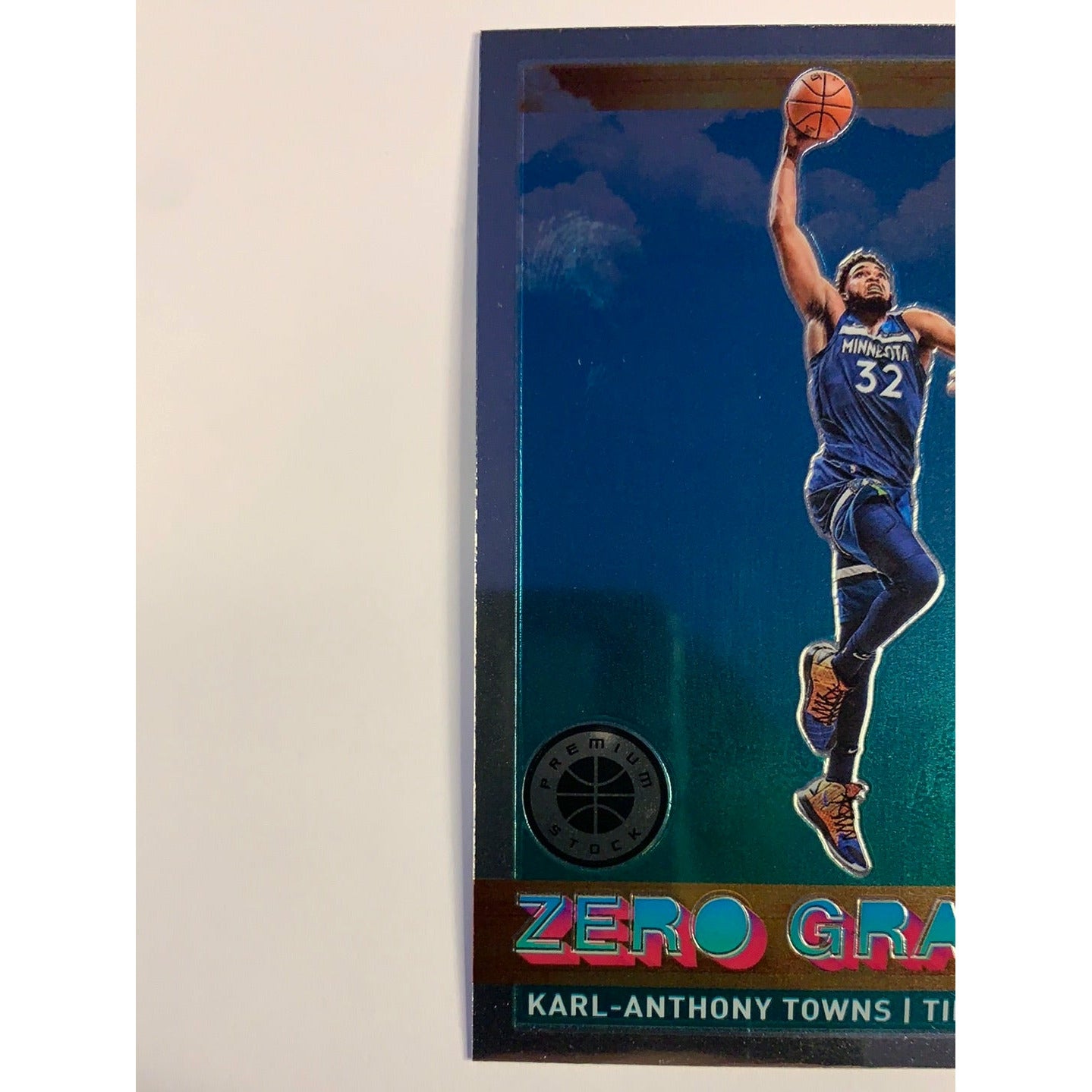 2019-20 Hoops Premium Stock Karl Anthony Towns Zero Gravity