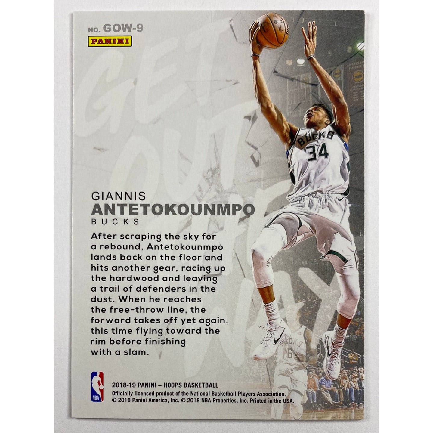2018-19 Hoops Giannis Antetokounmpo Get Out The Way