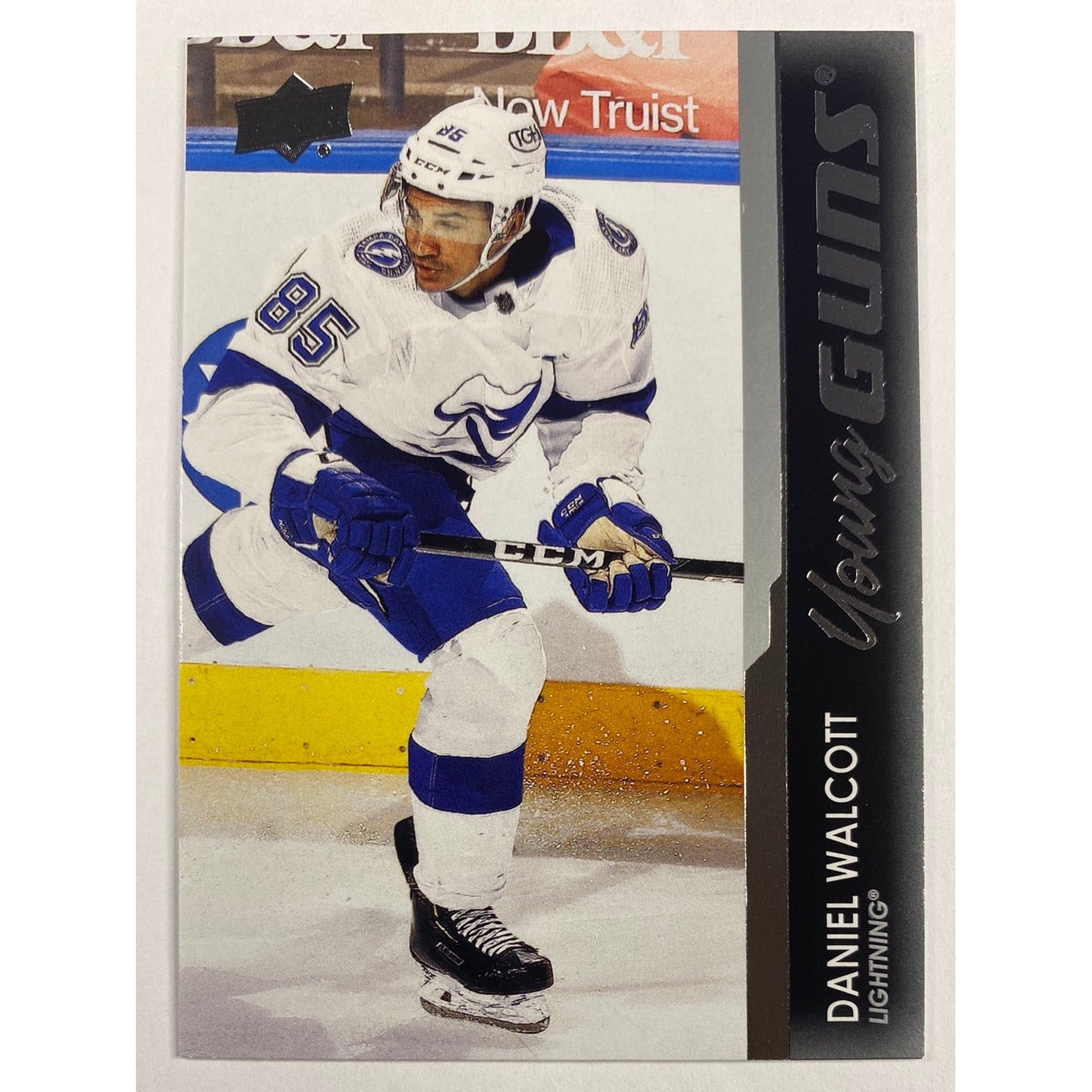 2021-22 Upper Deck Series 1 Daniel Walcott Young Guns