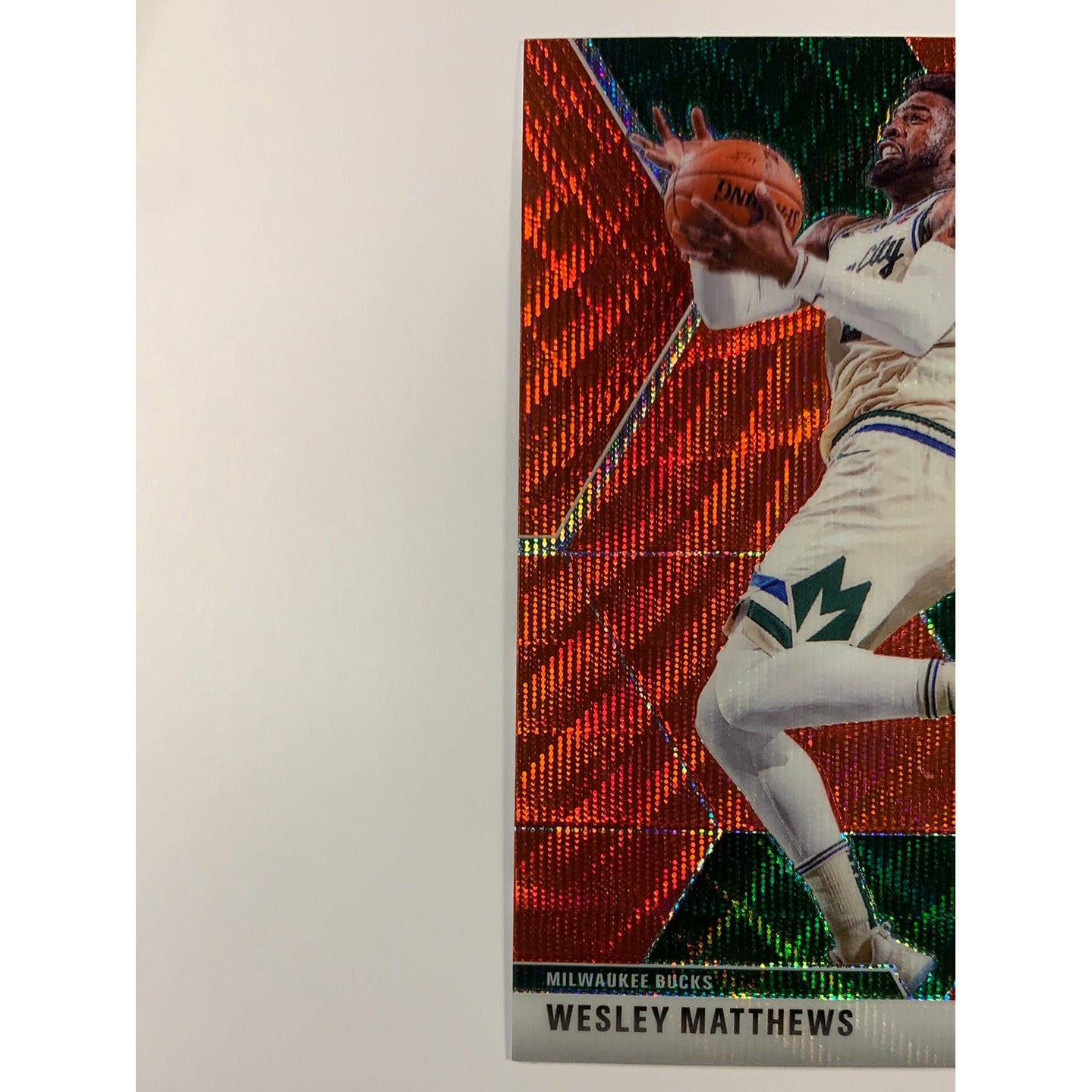 2019-20 Mosaic Wesley Matthews TMall Red Wave Prizm