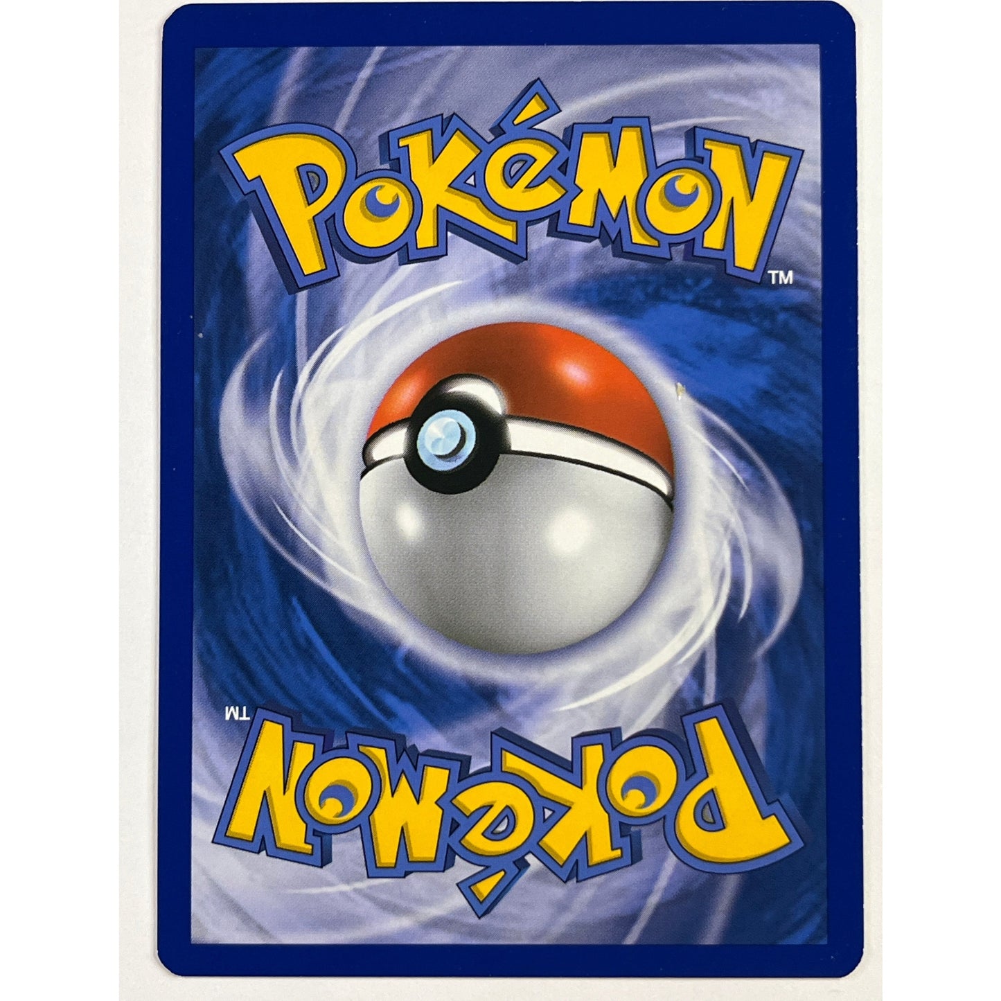 Pikachu Non Holo Trainer Kit 2/30