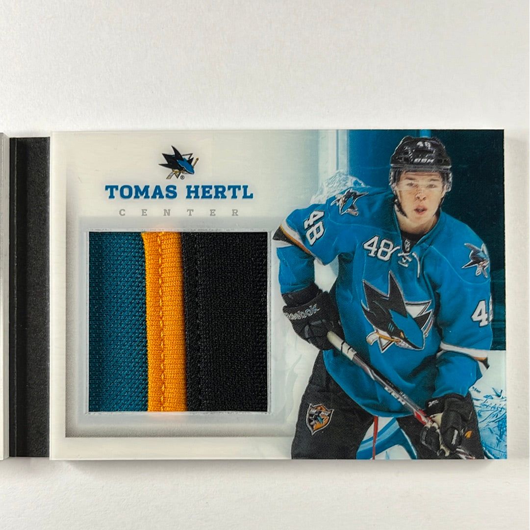 2013-14 Panini Playbook Tomas Hertl 1st round Edition Rookie Patch Auto Booklet /25