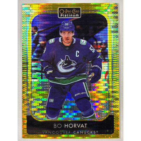 2021-22 O-Pee-Chee Platinum Bo Horvat Seismic Gold 08/50