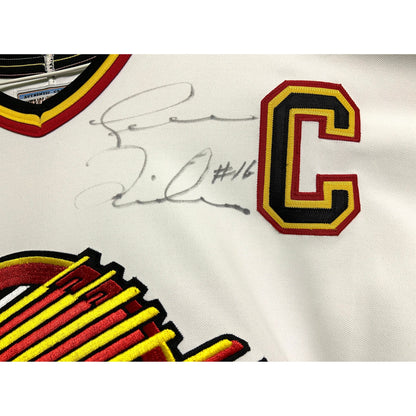 Trevor Linden Autographed Signed New York Islanders Photo - Autographs