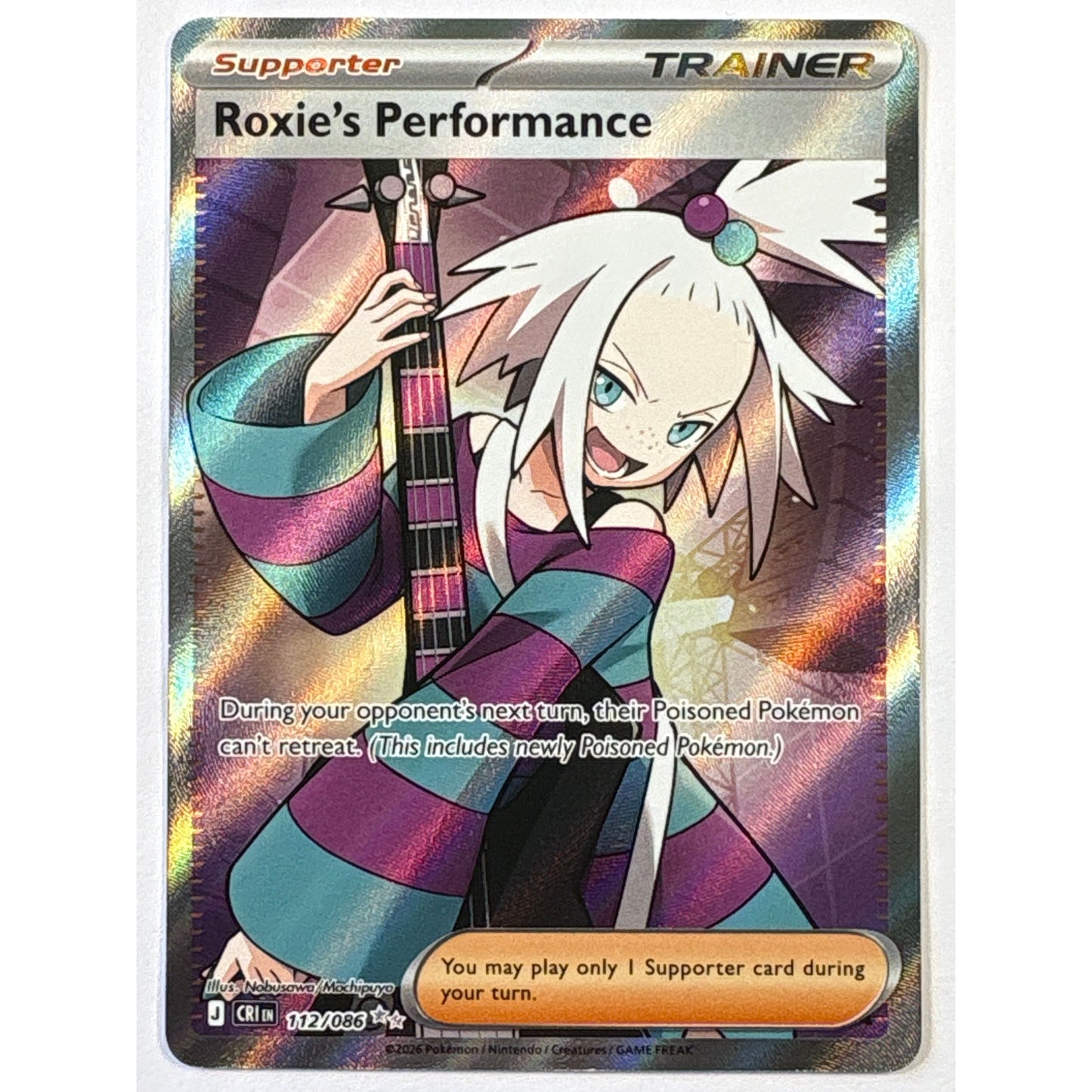 Roxie’s Performance Holo Ultra Rare 112/086