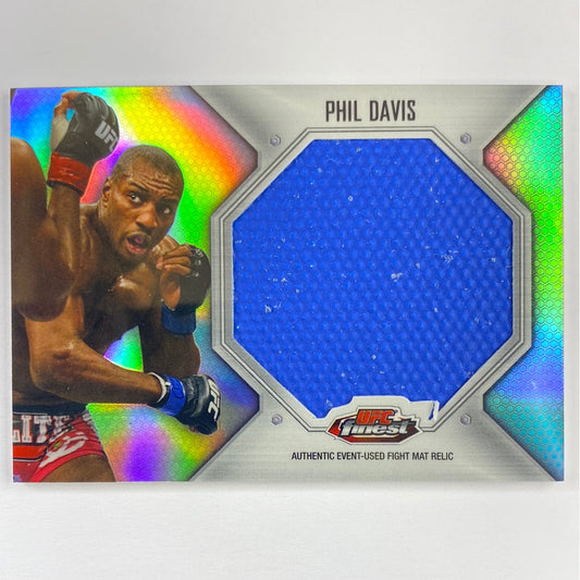 2012 Topps Finest Phil Davis Jumbo Mat Relic Refractor