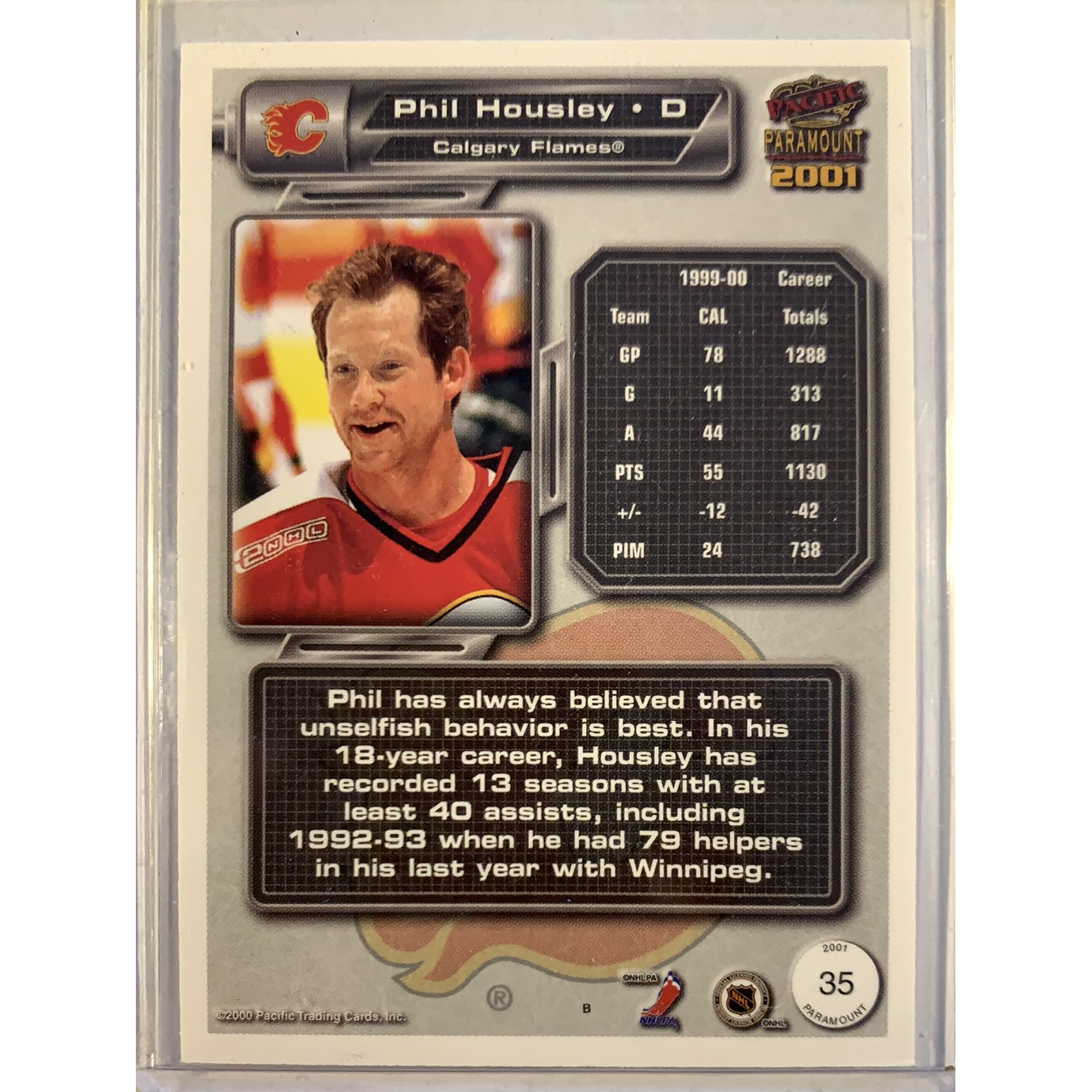  2000-01 Pacific Paramount Phil Housley Gold Holo /74  Local Legends Cards & Collectibles