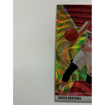 2019-20 Mosaic Davis Bertans Gold Wave Prizm
