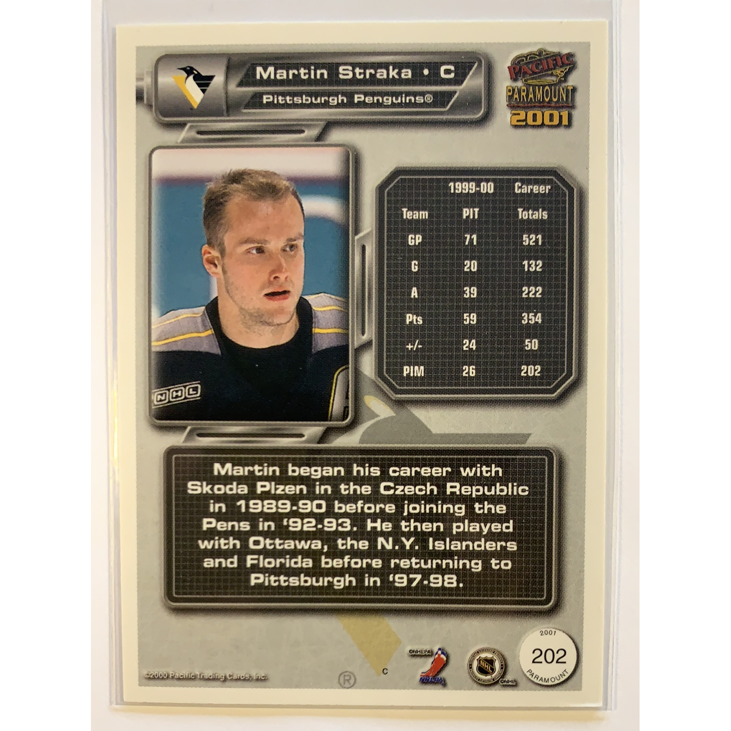  2000-01 Pacific Paramount Martin Straka Gold Holo /74  Local Legends Cards & Collectibles