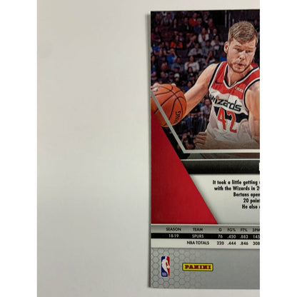 2019-20 Mosaic Davis Bertans Gold Wave Prizm