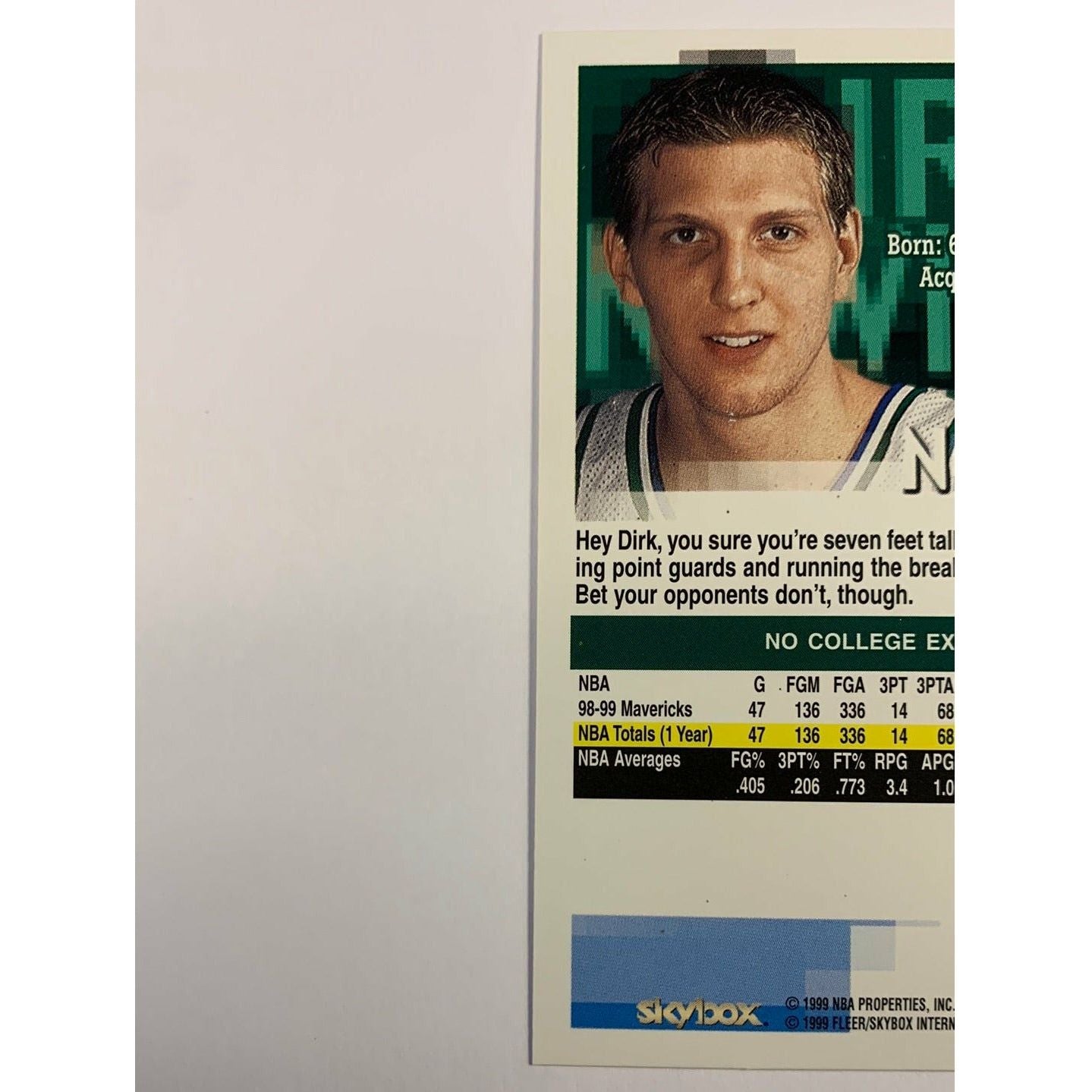 1999-00 Hoops Skybox Dirk Norwitzki Sophomore Sensations