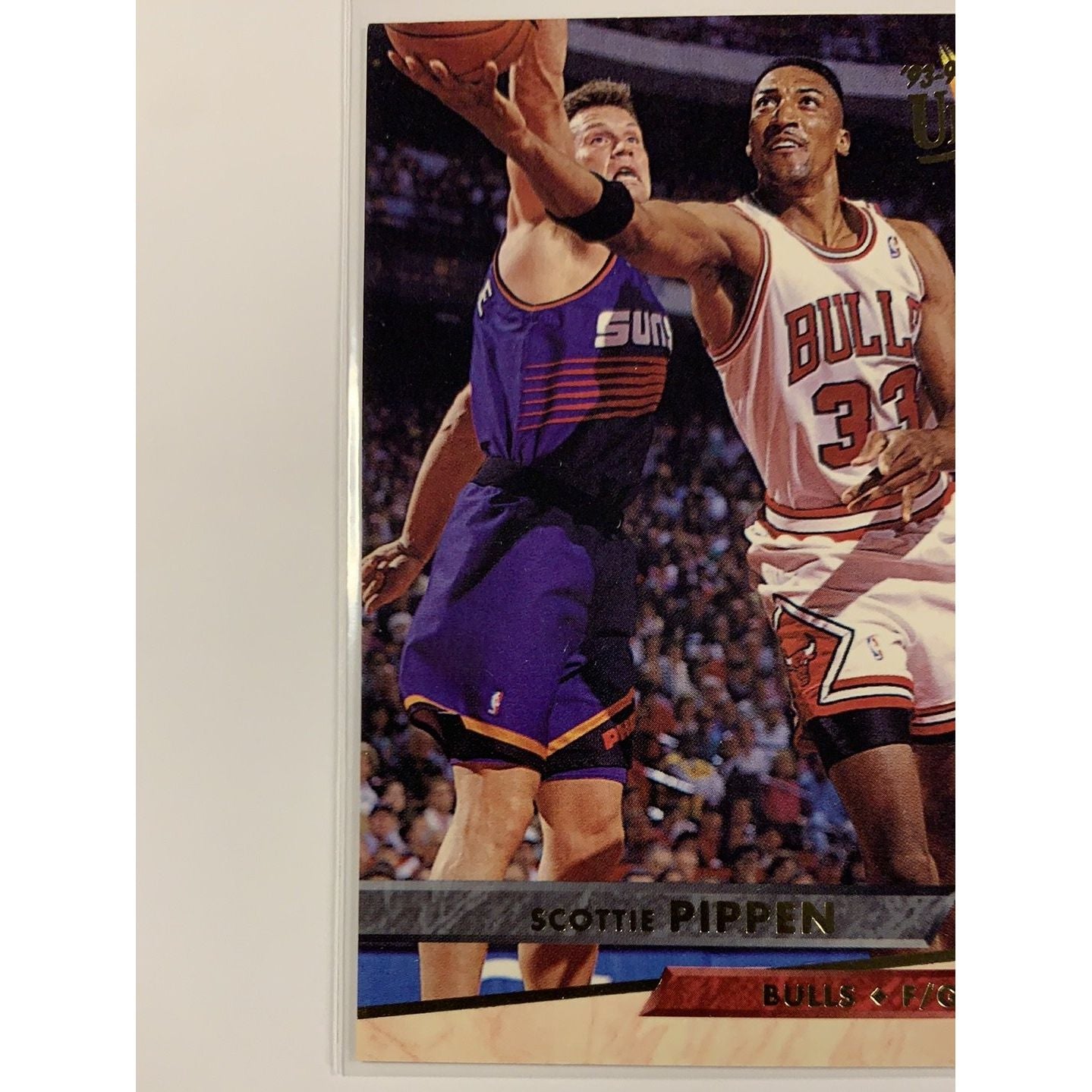  1993-94 Fleer Ultra Base #34  Local Legends Cards & Collectibles