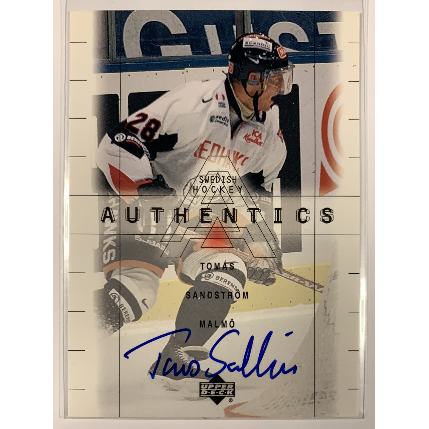  2000-01 Upper Deck Swedish Authentics Tomas Sandstrom On Card Auto  Local Legends Cards & Collectibles