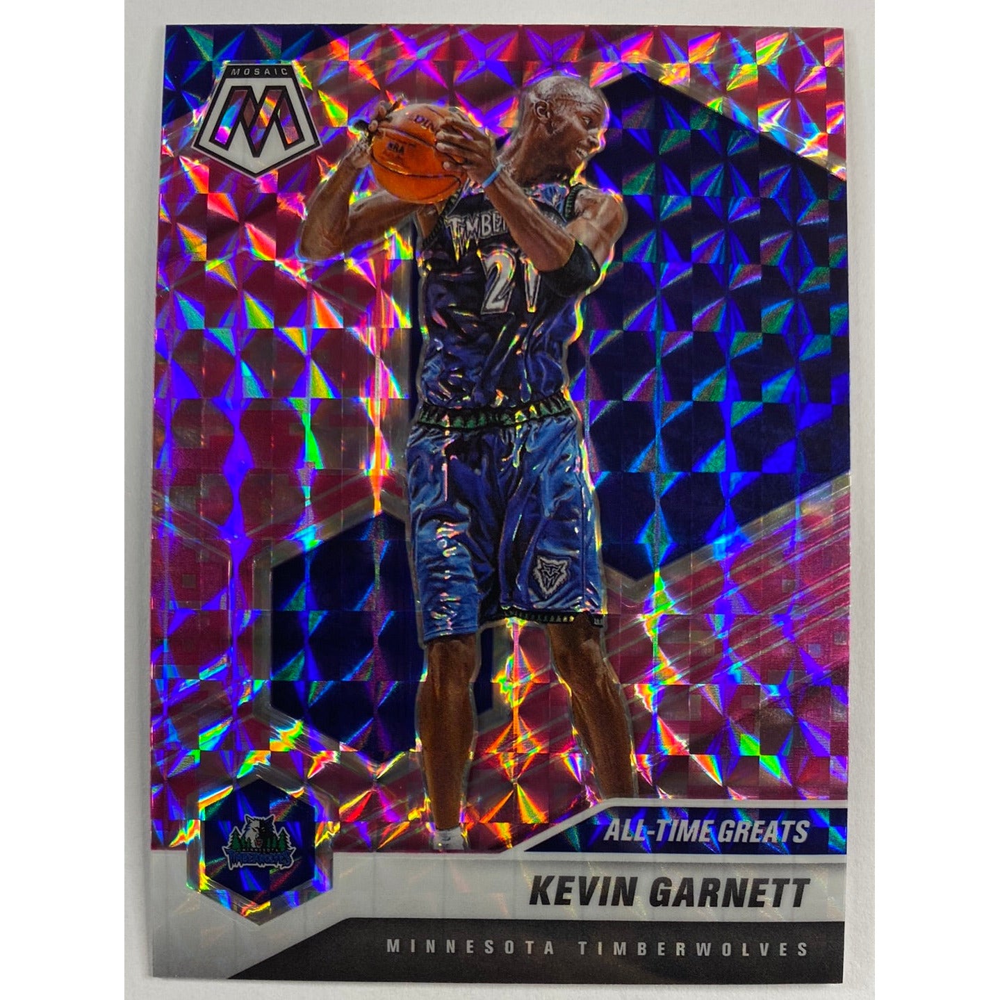 2020-21 Mosaic Kevin Garnett Pink Camo Prizm