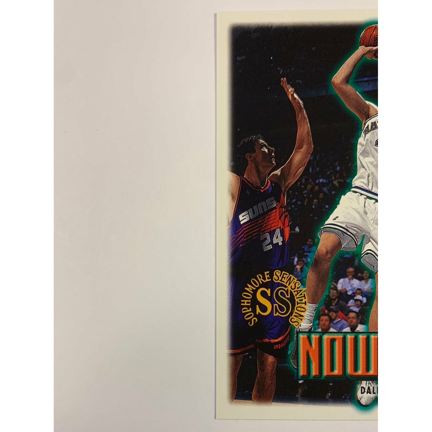 1999-00 Hoops Skybox Dirk Norwitzki Sophomore Sensations